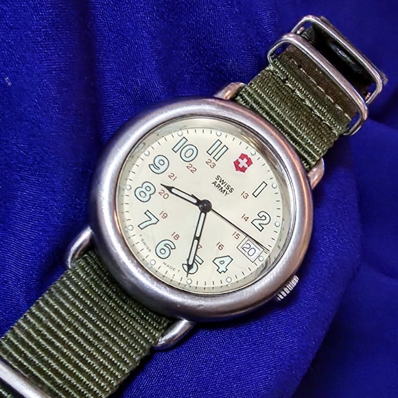 Swiss Army Other - Swiss Army Vintage 38mm Classic Cavalry Swiss Made Men's Watch